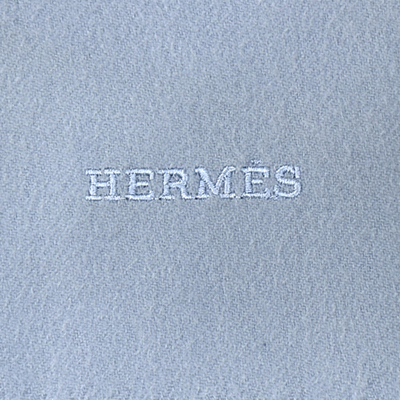 HERMES Authentic Blue Scarf - Picture 5 of 13